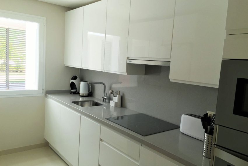 R4353388-Apartment-For-Sale-Estepona-Ground-Floor-2-Beds-98-Built-3