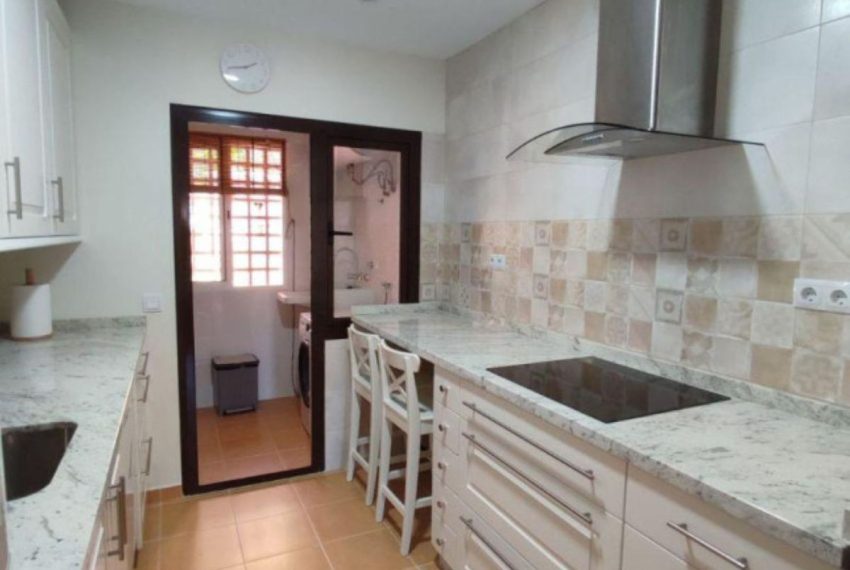 R4553176-Apartment-For-Sale-Estepona-Middle-Floor-2-Beds-149-Built-2