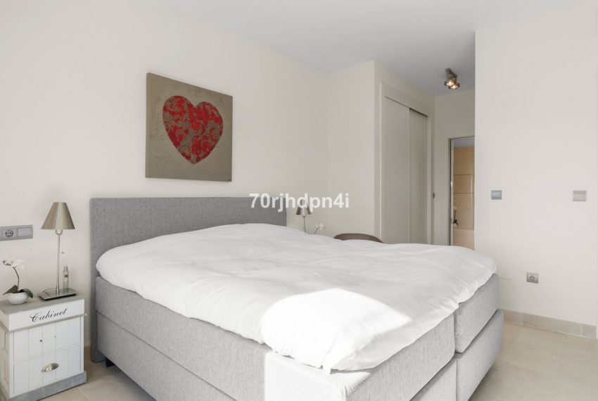 R4572052-Apartment-For-Sale-Estepona-Penthouse-3-Beds-135-Built-12