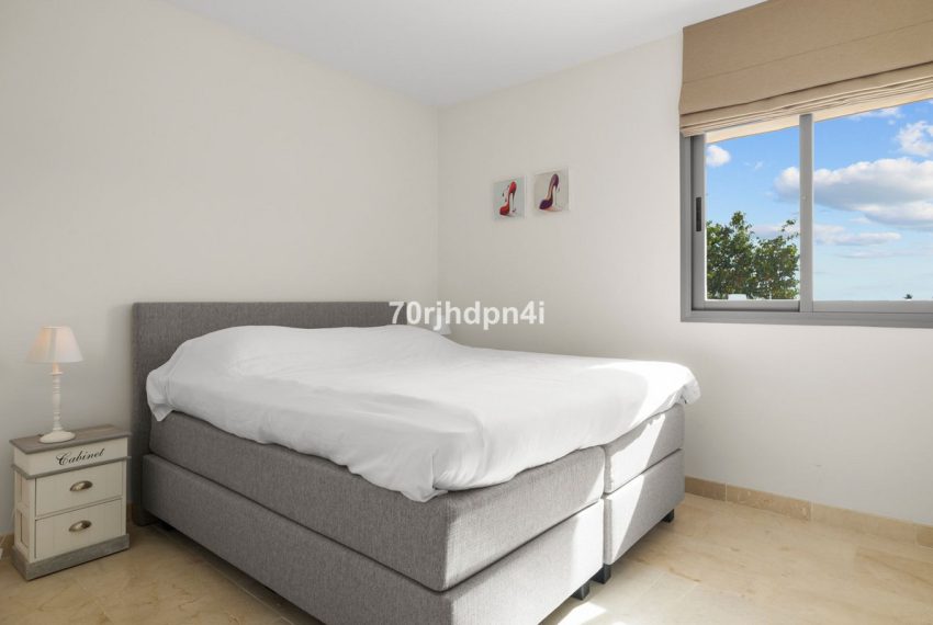 R4572052-Apartment-For-Sale-Estepona-Penthouse-3-Beds-135-Built-17