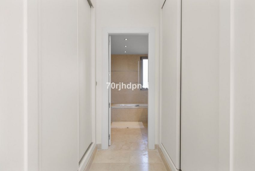 R4572052-Apartment-For-Sale-Estepona-Penthouse-3-Beds-135-Built-2