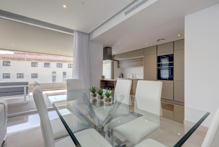 R4033771-Apartment-For-Sale-Nueva-Andalucia-Penthouse-3-Beds-122-Built-7