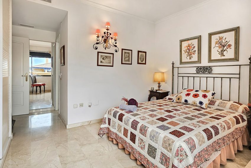 R4069942-Apartment-For-Sale-San-Pedro-de-Alcantara-Penthouse-3-Beds-110-Built-18