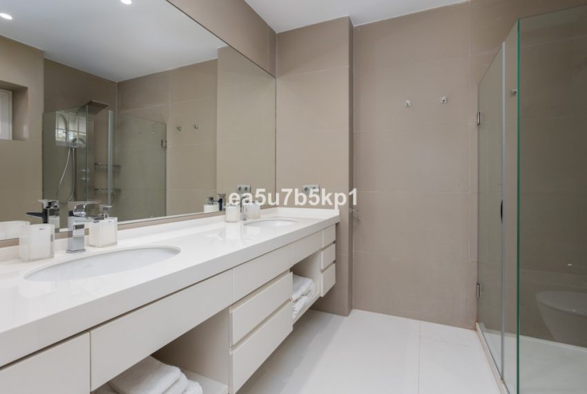 R4169794-Apartment-For-Sale-Marbella-Penthouse-Duplex-3-Beds-332-Built-6