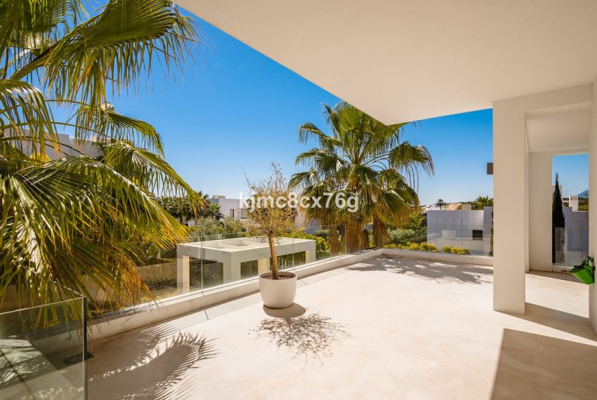 R4293370-Villa-For-Sale-Nueva-Andalucia-Detached-5-Beds-357-Built-19