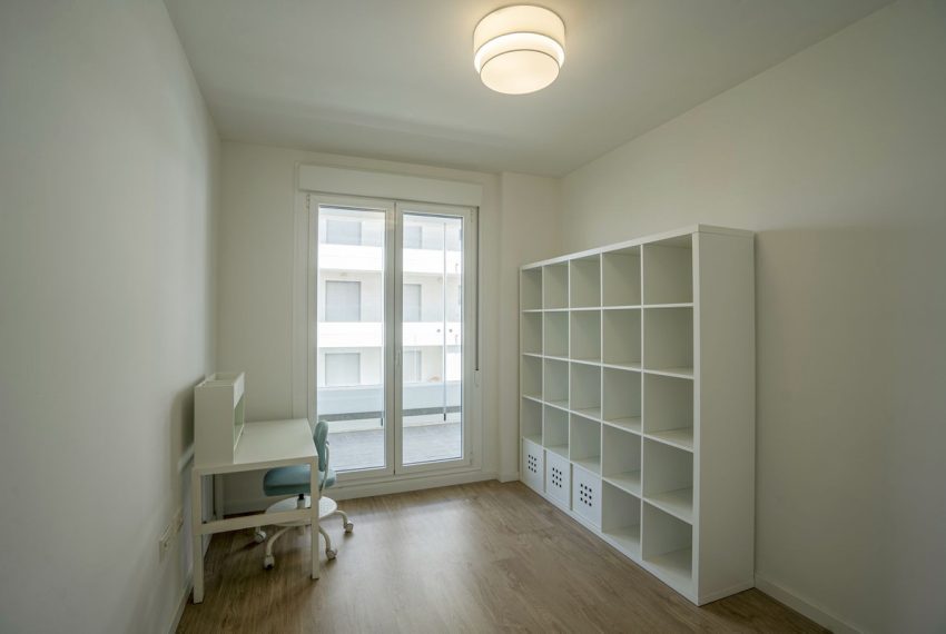 R4364815-Apartment-For-Sale-La-Campana-Middle-Floor-3-Beds-130-Built-2