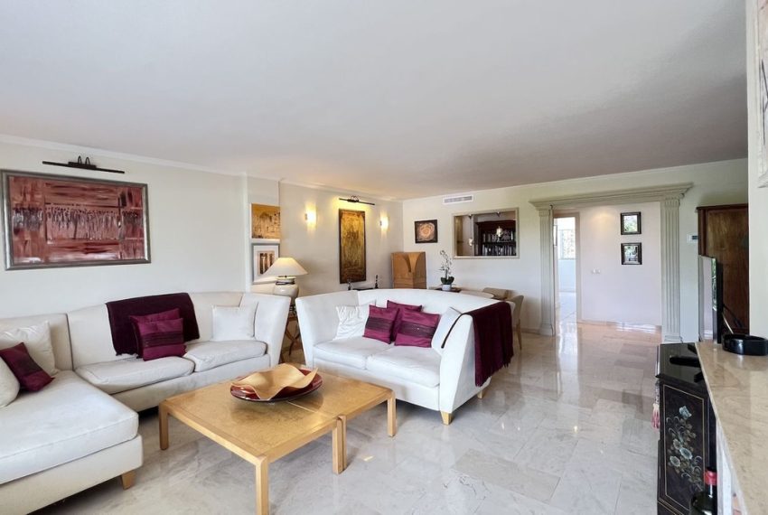R4420447-Apartment-For-Sale-Nueva-Andalucia-Middle-Floor-2-Beds-142-Built-2