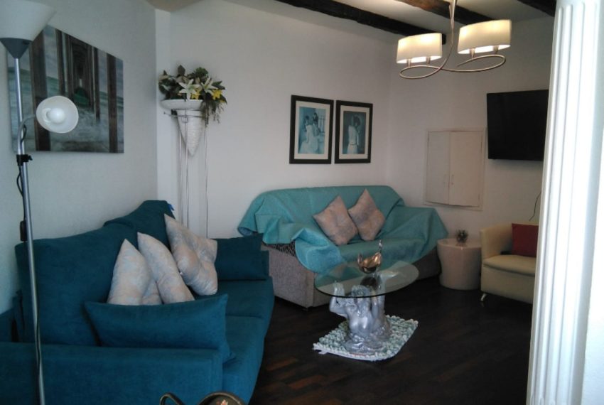 R2727377-Apartment-For-Sale-Marbella-Penthouse-2-Beds-55-Built-1