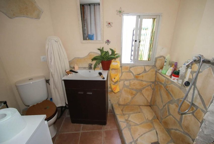 R2755061-Townhouse-For-Sale-Guaro-Terraced-1-Beds-110-Built-15