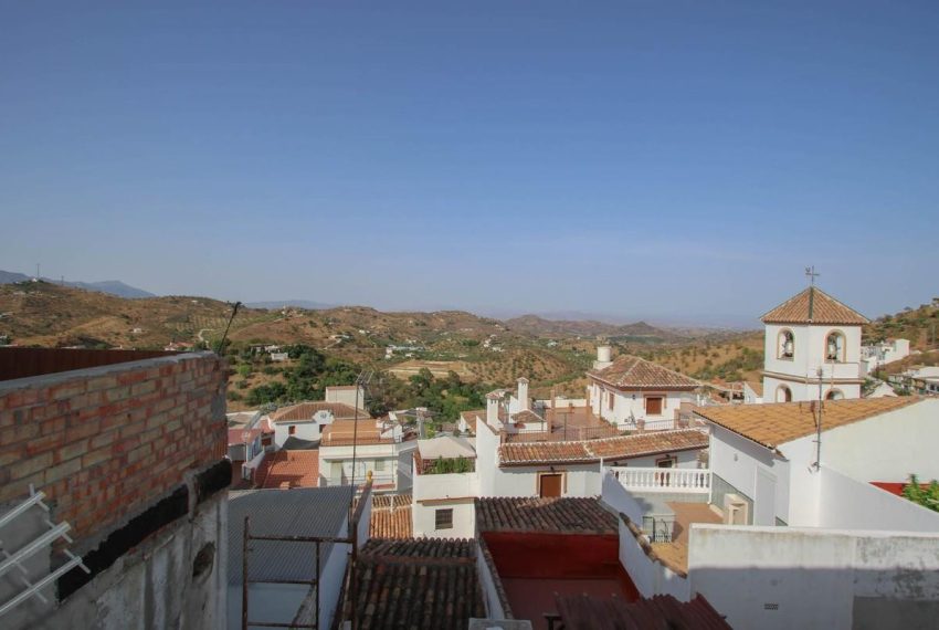 R2755061-Townhouse-For-Sale-Guaro-Terraced-1-Beds-110-Built-17