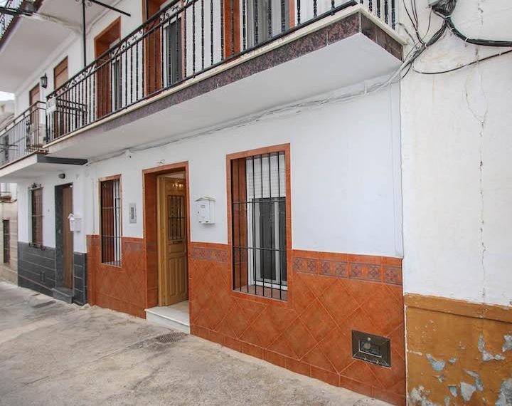 R2804927-Townhouse-For-Sale-Guaro-Terraced-4-Beds-173-Built-1