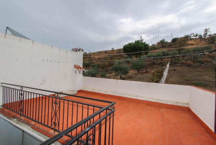 R2804927-Townhouse-For-Sale-Guaro-Terraced-4-Beds-173-Built-5