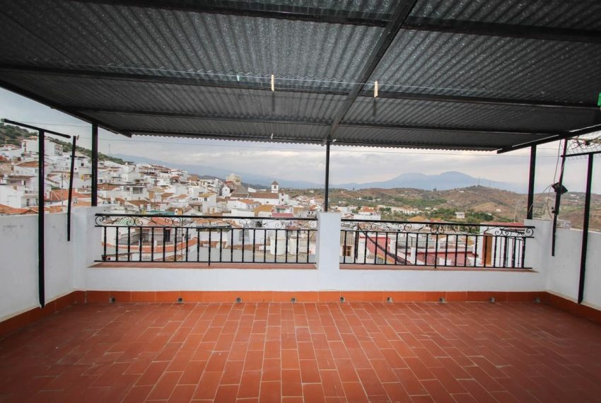 R2804927-Townhouse-For-Sale-Guaro-Terraced-4-Beds-173-Built