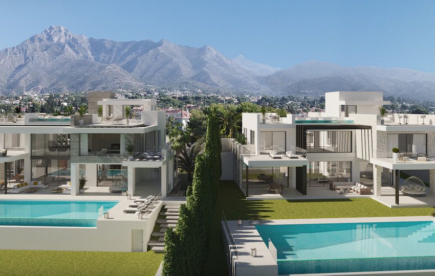 R3306982-Villa-For-Sale-Marbella-Detached-7-Beds-1131-Built-13
