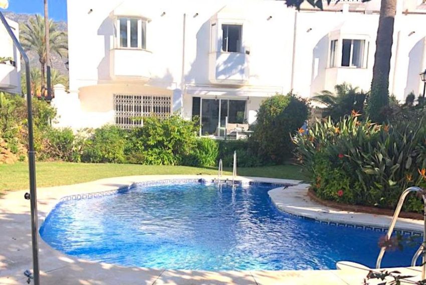 R4207285-Townhouse-For-Sale-Marbella-Terraced-3-Beds-391-Built-3