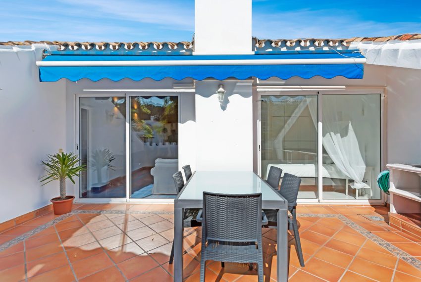 R4336438-Apartment-For-Sale-Nueva-Andalucia-Penthouse-3-Beds-111-Built-3