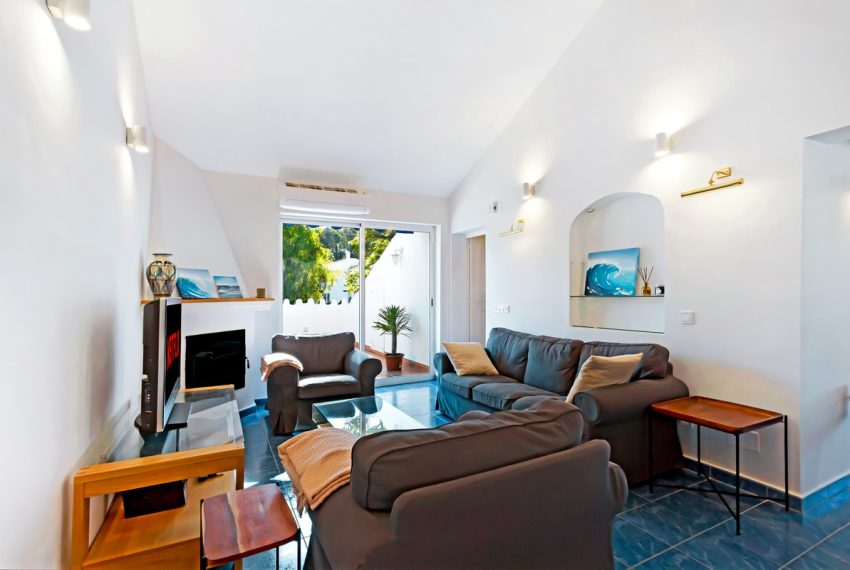 R4336438-Apartment-For-Sale-Nueva-Andalucia-Penthouse-3-Beds-111-Built-4