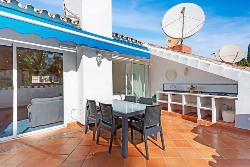 R4336438-Apartment-For-Sale-Nueva-Andalucia-Penthouse-3-Beds-111-Built