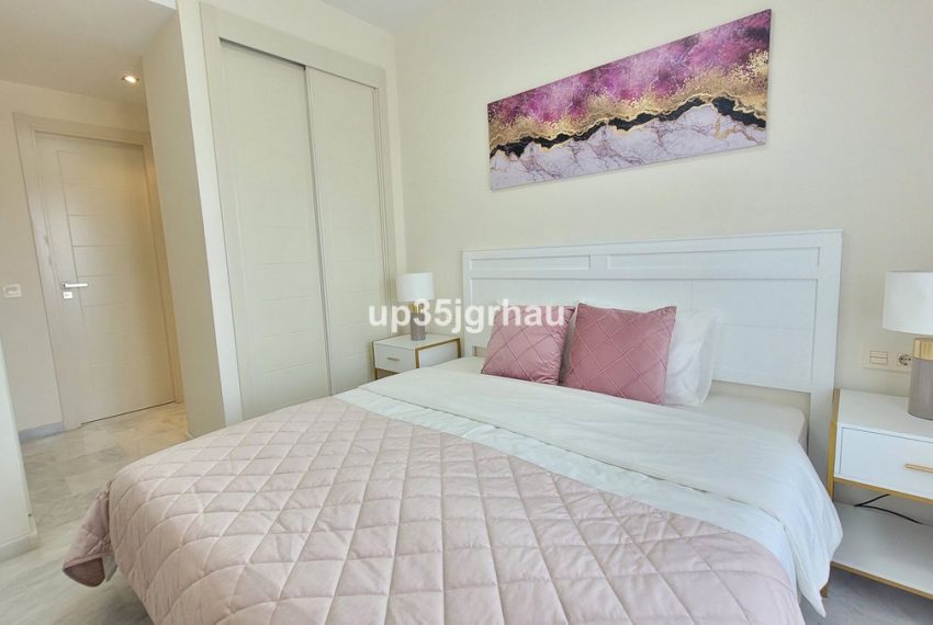 R4354471-Apartment-For-Sale-Estepona-Middle-Floor-2-Beds-95-Built-14