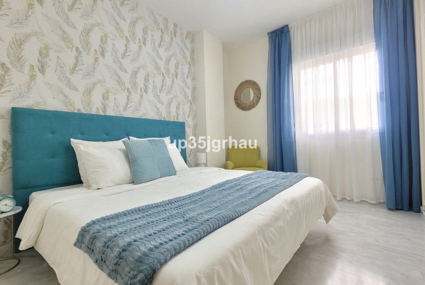 R4354471-Apartment-For-Sale-Estepona-Middle-Floor-2-Beds-95-Built-3