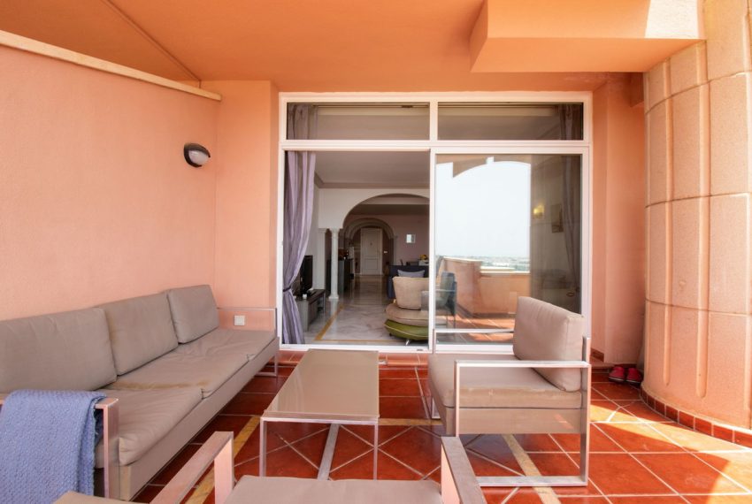 R4373824-Apartment-For-Sale-Nueva-Andalucia-Middle-Floor-2-Beds-115-Built-14