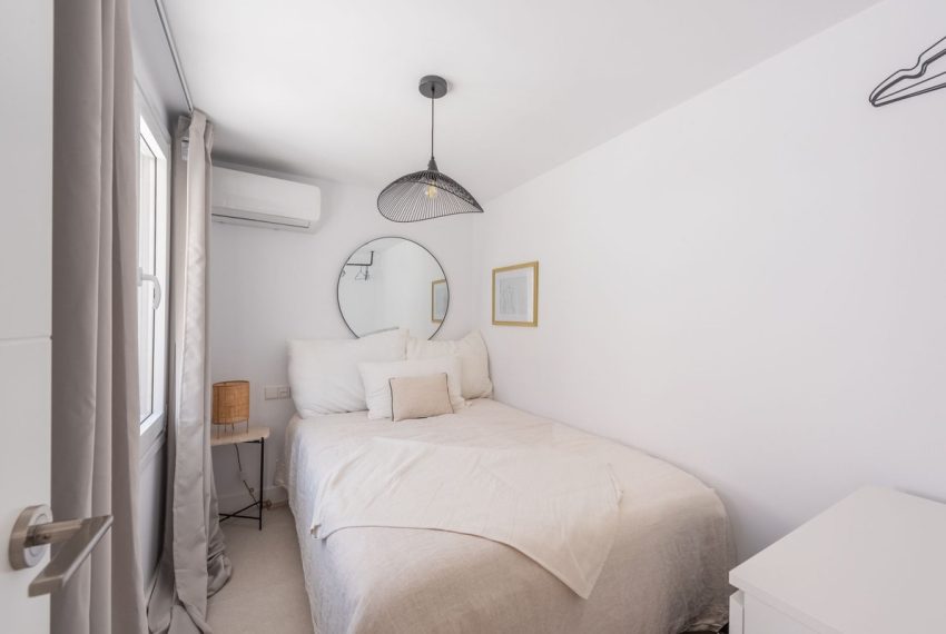 R4415470-Apartment-For-Sale-Nueva-Andalucia-Penthouse-Duplex-3-Beds-100-Built-11