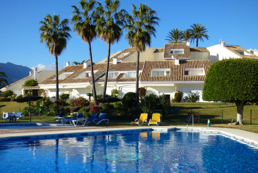 R4446748-Townhouse-For-Sale-Nueva-Andalucia-Terraced-2-Beds-134-Built-18