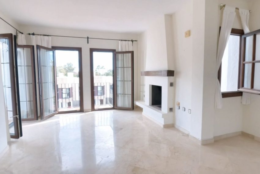 R4454833-Apartment-For-Sale-Nueva-Andalucia-Penthouse-3-Beds-110-Built-6