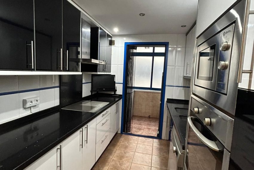 R4502692-Apartment-For-Sale-Estepona-Middle-Floor-2-Beds-85-Built-9