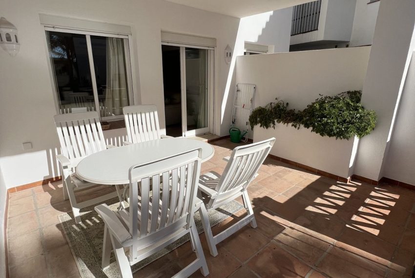 R4554496-Apartment-For-Sale-Nueva-Andalucia-Ground-Floor-2-Beds-101-Built-10