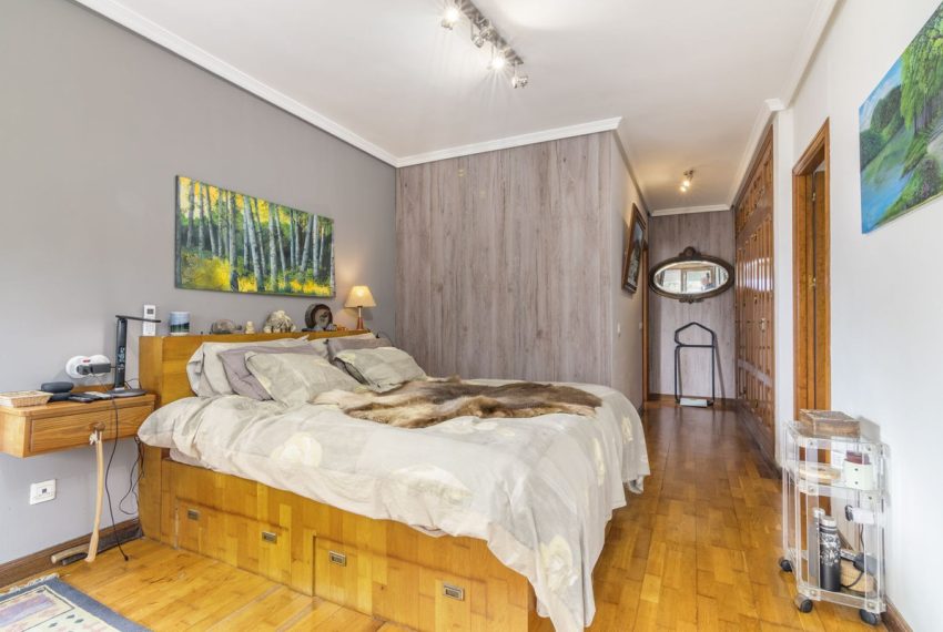 R4562758-Apartment-For-Sale-Estepona-Ground-Floor-4-Beds-200-Built-11
