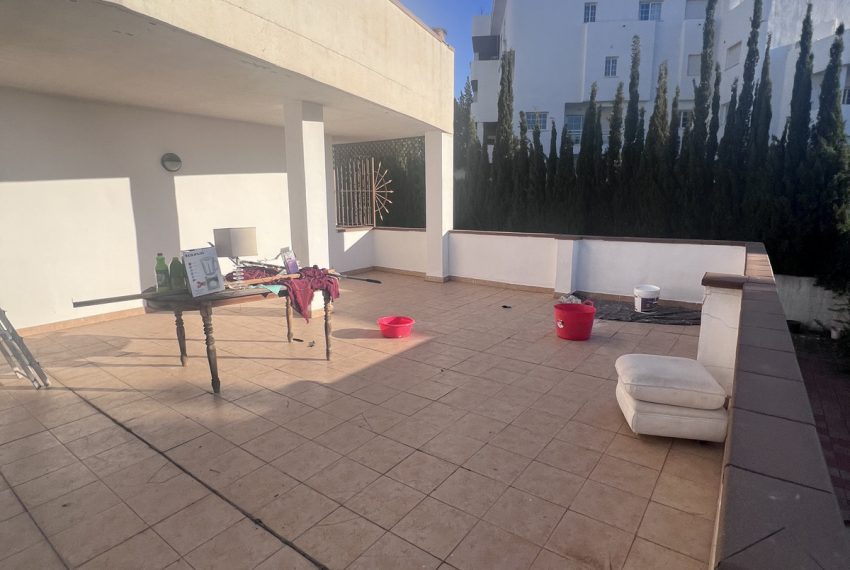 R4564318-Apartment-For-Sale-Nueva-Andalucia-Middle-Floor-2-Beds-102-Built-3
