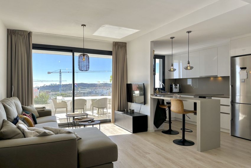 R4567117-Apartment-For-Sale-Estepona-Middle-Floor-3-Beds-155-Built-4