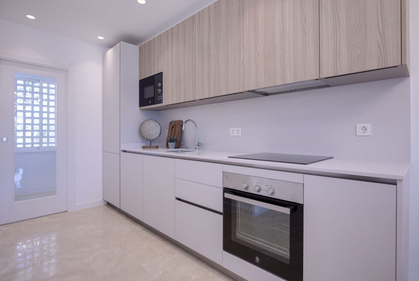 R4589353-Apartment-For-Sale-Estepona-Middle-Floor-2-Beds-90-Built-5