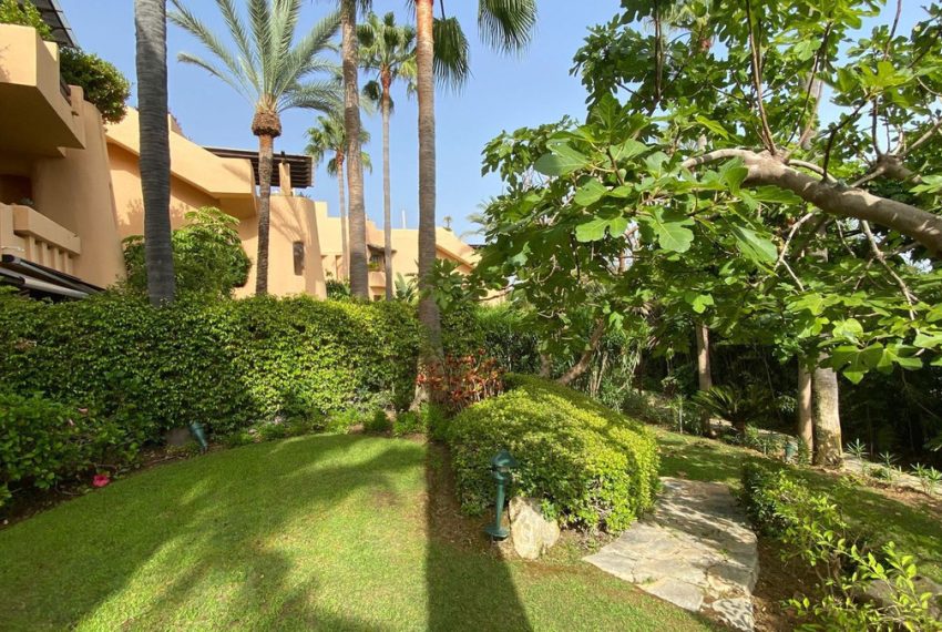 R4599127-Apartment-For-Sale-Marbella-Ground-Floor-2-Beds-168-Built