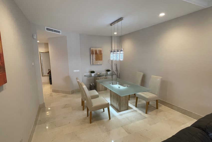 R4624549-Apartment-For-Sale-New-Golden-Mile-Middle-Floor-2-Beds-118-Built-12