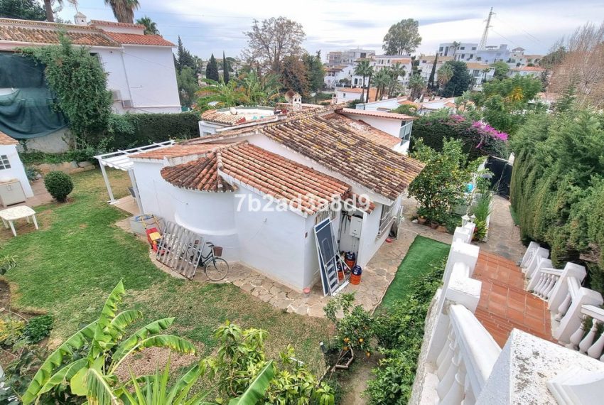 R4638622-Villa-For-Sale-Nueva-Andalucia-Detached-3-Beds-190-Built-1