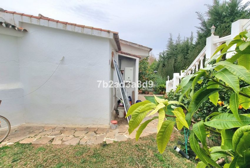 R4638622-Villa-For-Sale-Nueva-Andalucia-Detached-3-Beds-190-Built-12