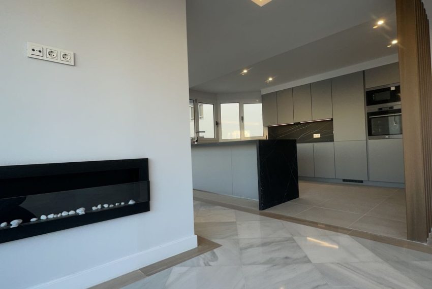 R4639708-Apartment-For-Sale-Marbella-Penthouse-Duplex-3-Beds-220-Built-4