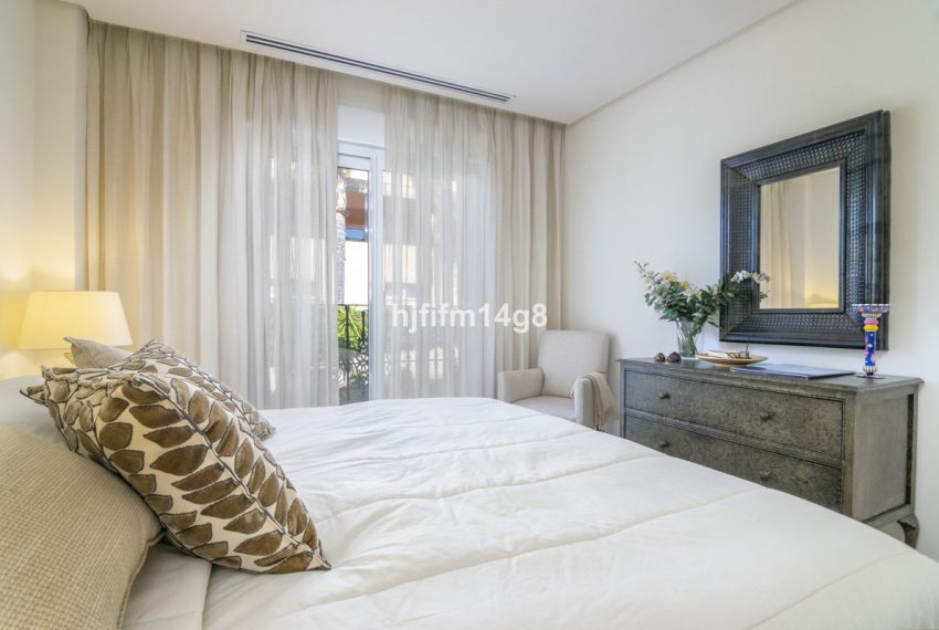 R4642045-Apartment-For-Sale-Nueva-Andalucia-Penthouse-2-Beds-181-Built-14