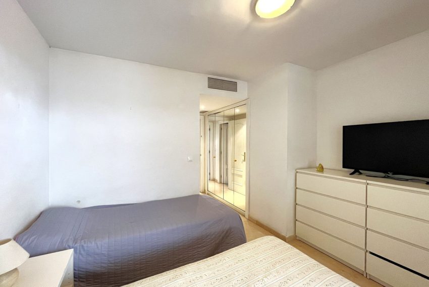 R4644223-Apartment-For-Sale-Estepona-Middle-Floor-2-Beds-190-Built-15