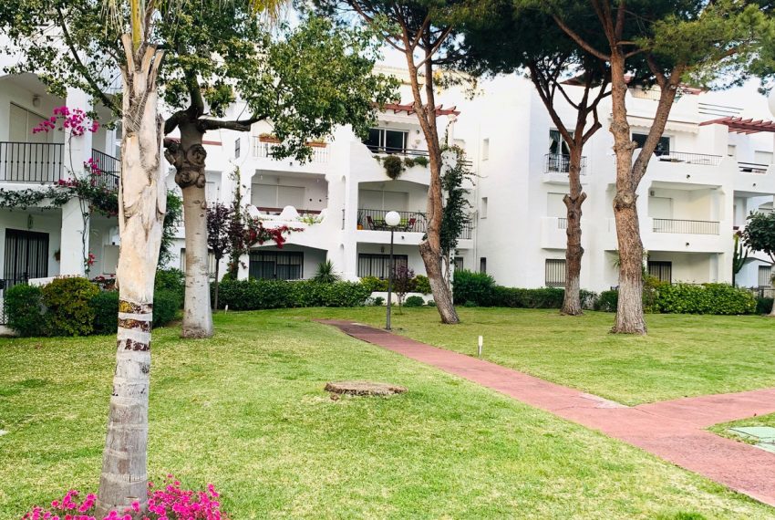 R2881958-Apartment-For-Sale-Cancelada-Middle-Floor-2-Beds-100-Built-1