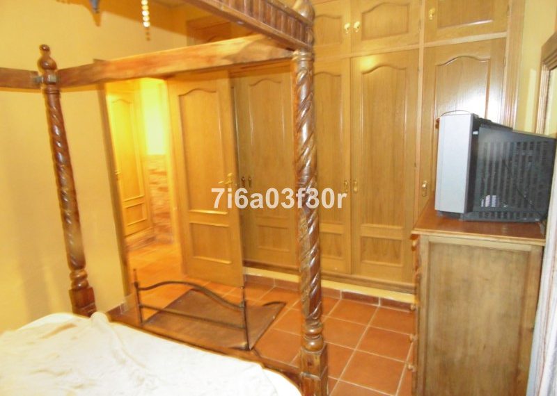 R3790390-Villa-For-Sale-San-Pedro-de-Alcantara-Finca-3-Beds-270-Built-13