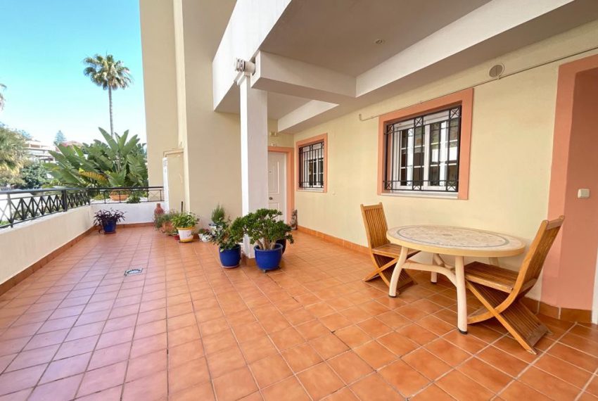R4129630-Apartment-For-Sale-Nueva-Andalucia-Ground-Floor-2-Beds-128-Built-8