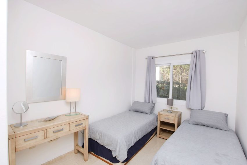 R4292023-Apartment-For-Sale-Elviria-Middle-Floor-3-Beds-145-Built-13