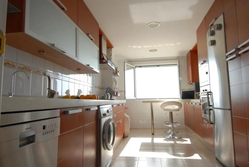 R4312318-Apartment-For-Sale-Estepona-Middle-Floor-2-Beds-117-Built-14