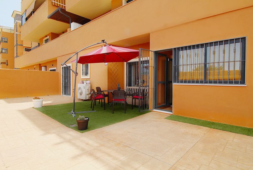 R4345030-Apartment-For-Sale-Coin-Ground-Floor-3-Beds-99-Built-1