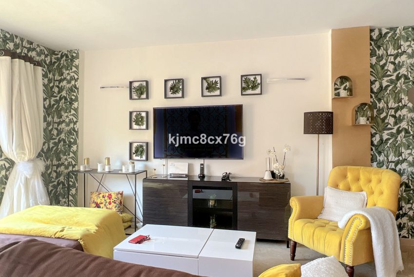 R4363432-Apartment-For-Sale-Calahonda-Ground-Floor-2-Beds-138-Built-5