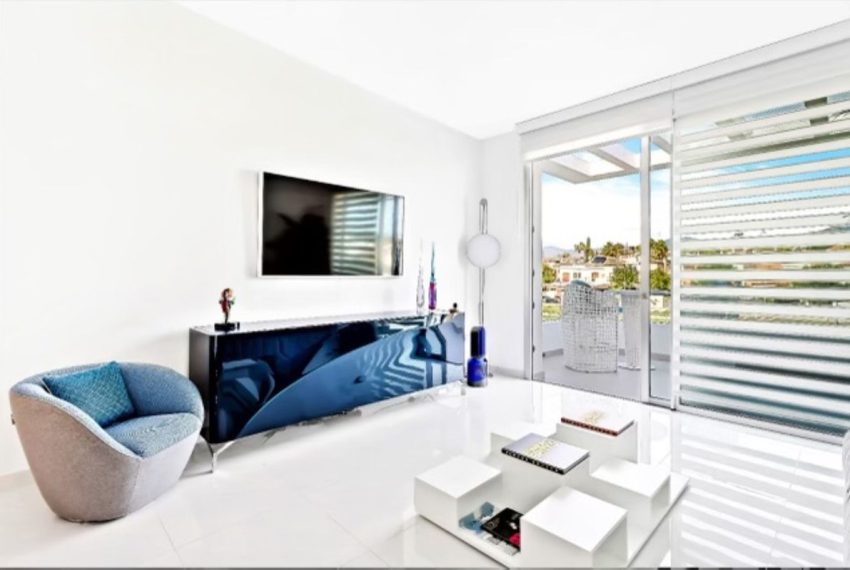 R4400509-Apartment-For-Sale-Estepona-Penthouse-Duplex-3-Beds-140-Built-19