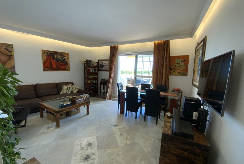 R4420957-Apartment-For-Sale-Nueva-Andalucia-Penthouse-Duplex-3-Beds-132-Built-2